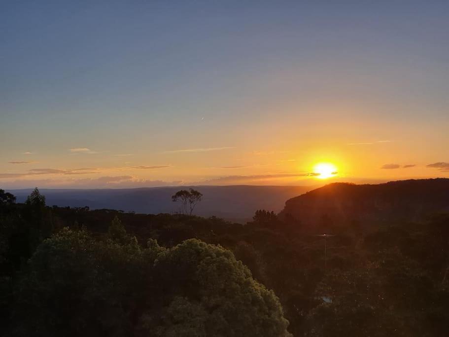 Narrow Neck Views - Peaceful 4 Bedroom Home With Stunning Views! Katoomba Exteriör bild